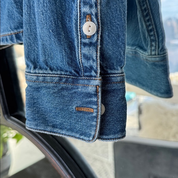 Madewell Denim Shirt - Picture 3 of 7